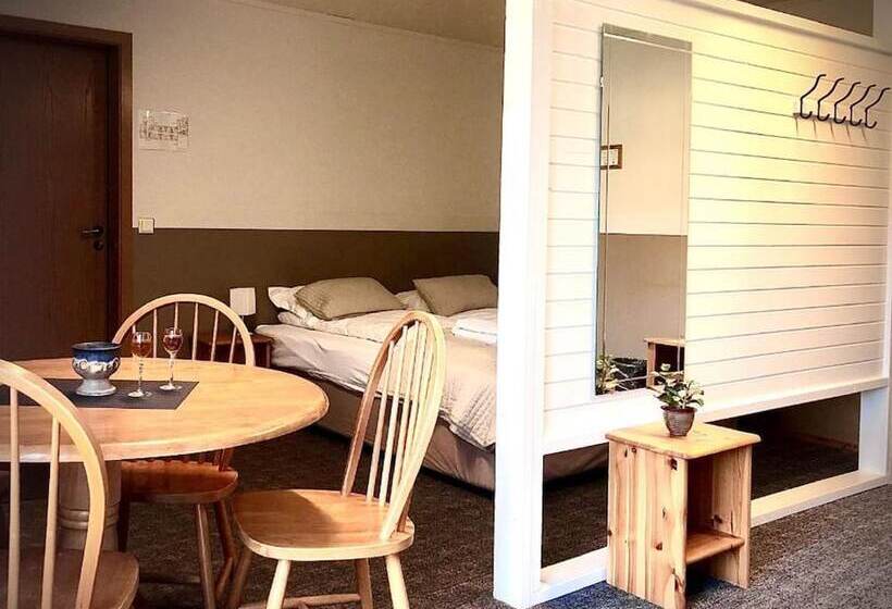 اتاق استاندارد چهار تخته, Lamb Inn öngulsstaðir