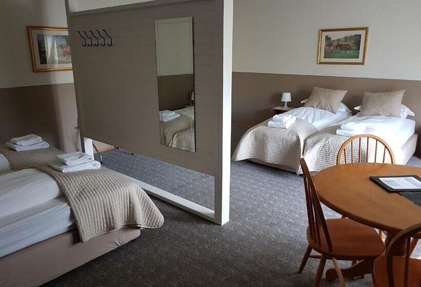اتاق استاندارد چهار تخته, Lamb Inn öngulsstaðir