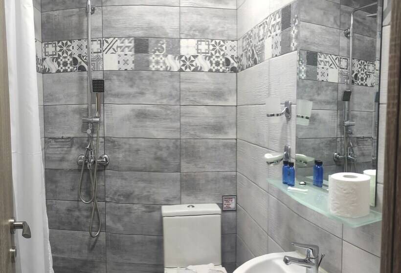 חדר קלאסי בקומת קרקע, Prosforio