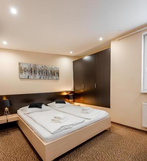 اتاق استاندارد, Zlaté Košice