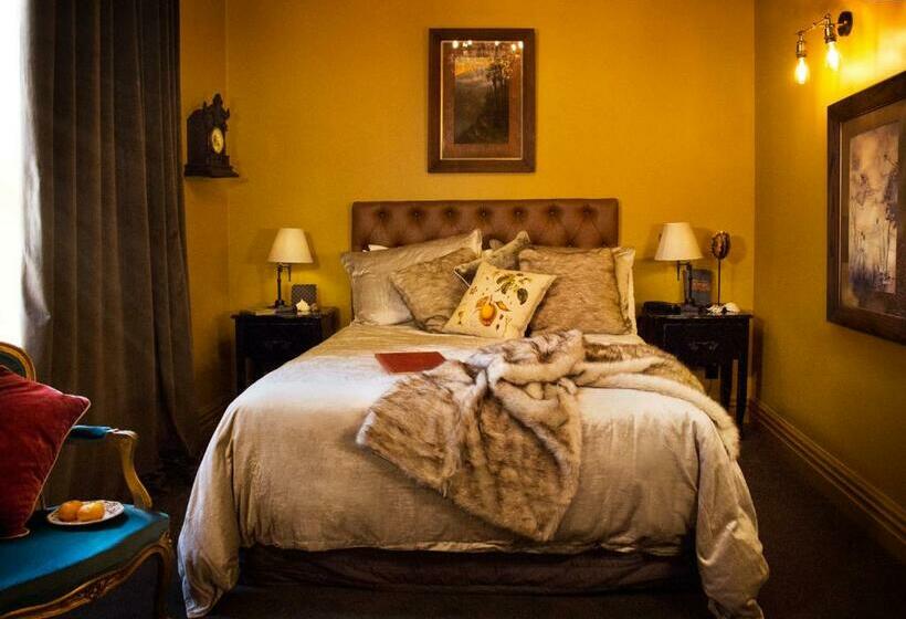 חדר משפחתי דלוקס, The Royal Hotel Featherston   Boutique