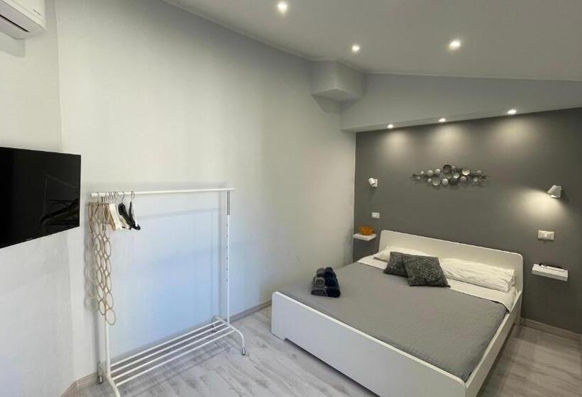 اتاق استاندارد با بالکن, B&b Doralice