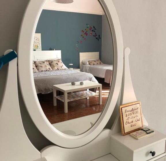 اتاق استاندارد چهارنفره با بالکن, B&b Doralice