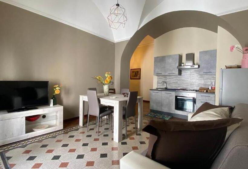 اتاق استاندارد سه نفره, B&b Doralice