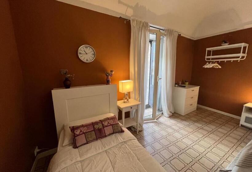 اتاق استاندارد سه نفره, B&b Doralice