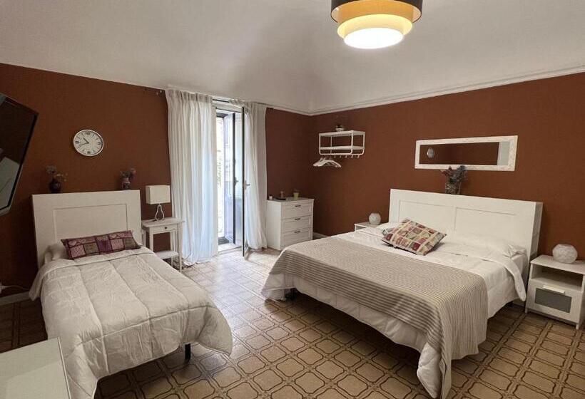 اتاق استاندارد سه نفره, B&b Doralice