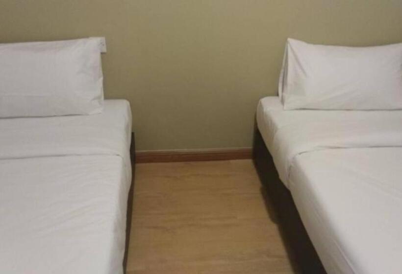 스탠다드 룸 공동 욕실, Gem Hotel Nusajaya