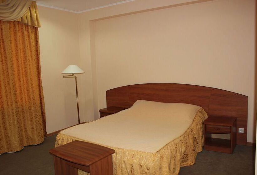 חדר סטודיו סטנדרד, Rossiya