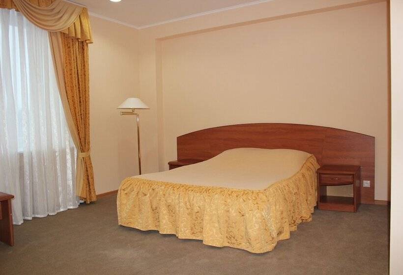 استودیوی استاندارد, Rossiya