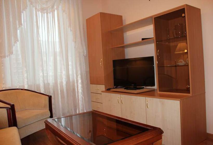 חדר קומפורט, Rossiya