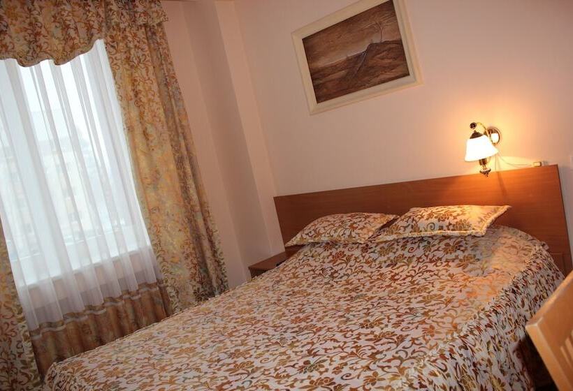 חדר קומפורט, Rossiya