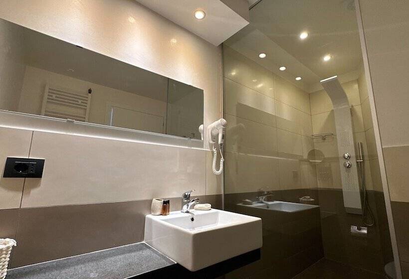 スタンダードトリプルルーム, Ottomood B&b And Apartments