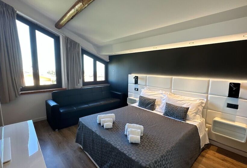 スタンダードトリプルルーム, Ottomood B&b And Apartments