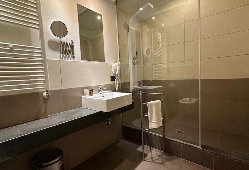 اتاق استاندارد چهار تخته, Ottomood B&b And Apartments