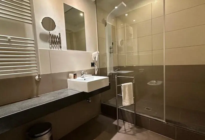 Standard Neljän Hengen Huone, Ottomood B&b And Apartments