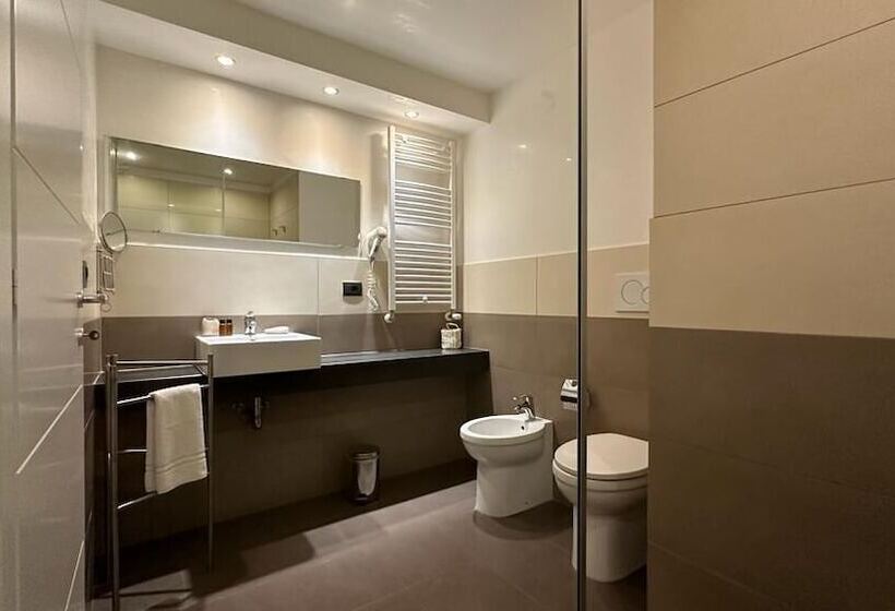 スタンダード4人部屋, Ottomood B&b And Apartments