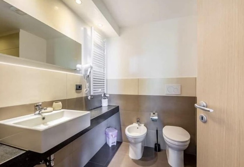 スタンダード4人部屋, Ottomood B&b And Apartments