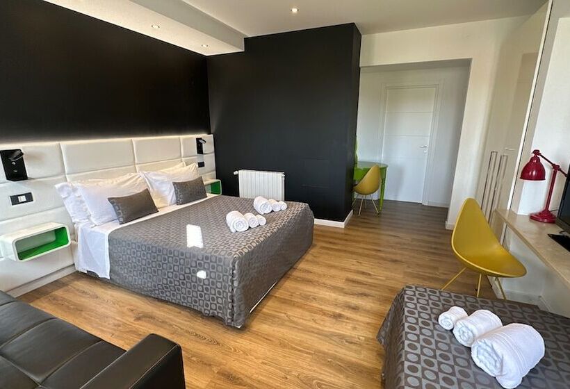 スタンダード4人部屋, Ottomood B&b And Apartments