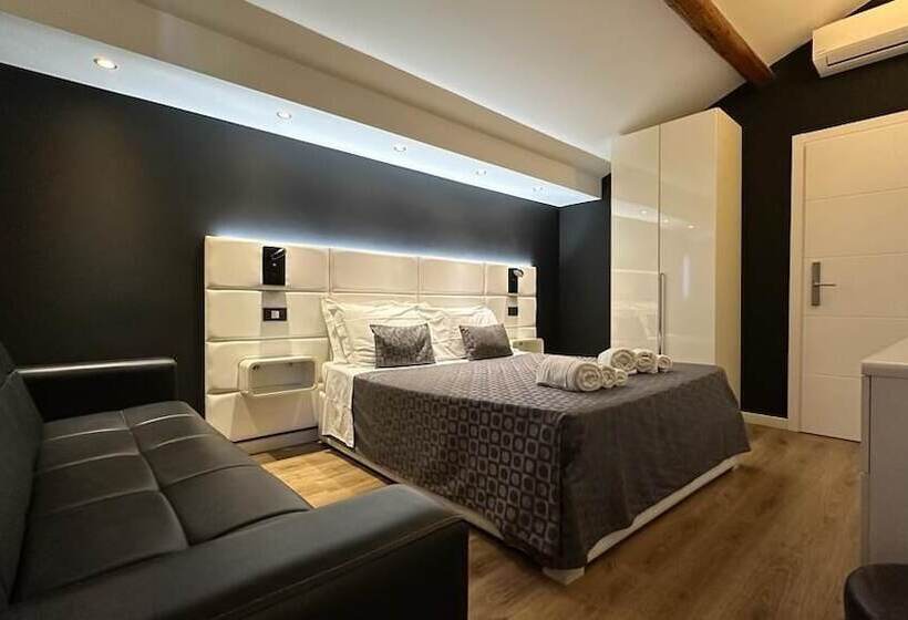 スタンダードトリプルルーム, Ottomood B&b And Apartments