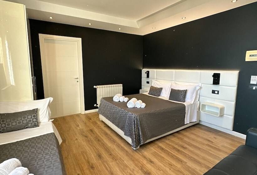اتاق استاندارد چهار تخته, Ottomood B&b And Apartments