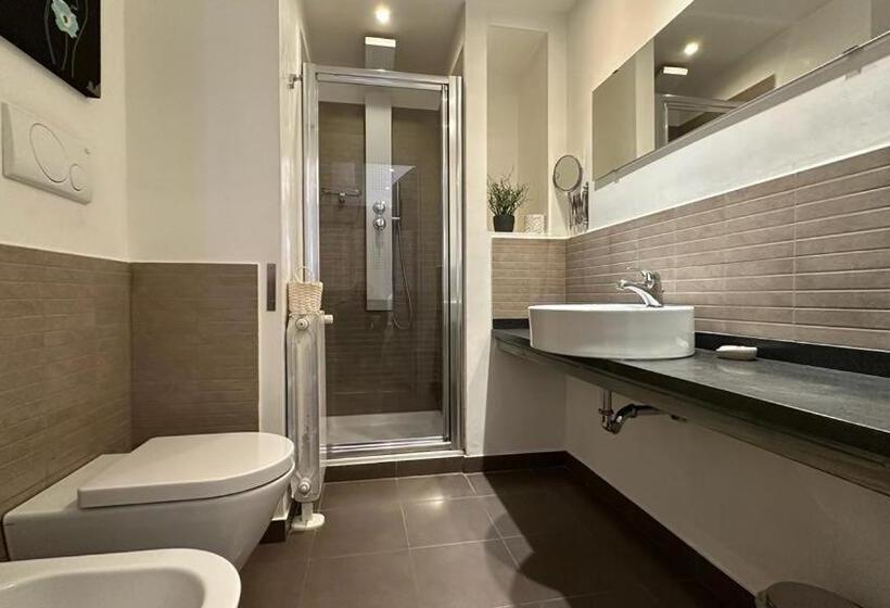 スタンダードトリプルルーム, Ottomood B&b And Apartments