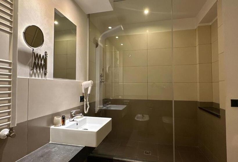 スタンダード4人部屋, Ottomood B&b And Apartments