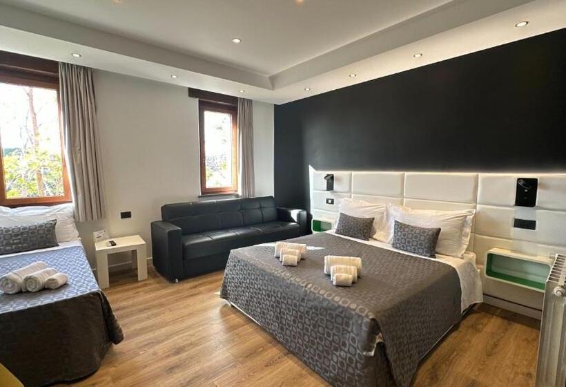 スタンダード4人部屋, Ottomood B&b And Apartments