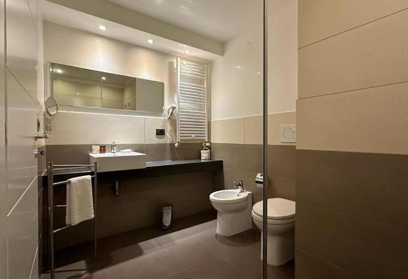 اتاق استاندارد چهار تخته, Ottomood B&b And Apartments