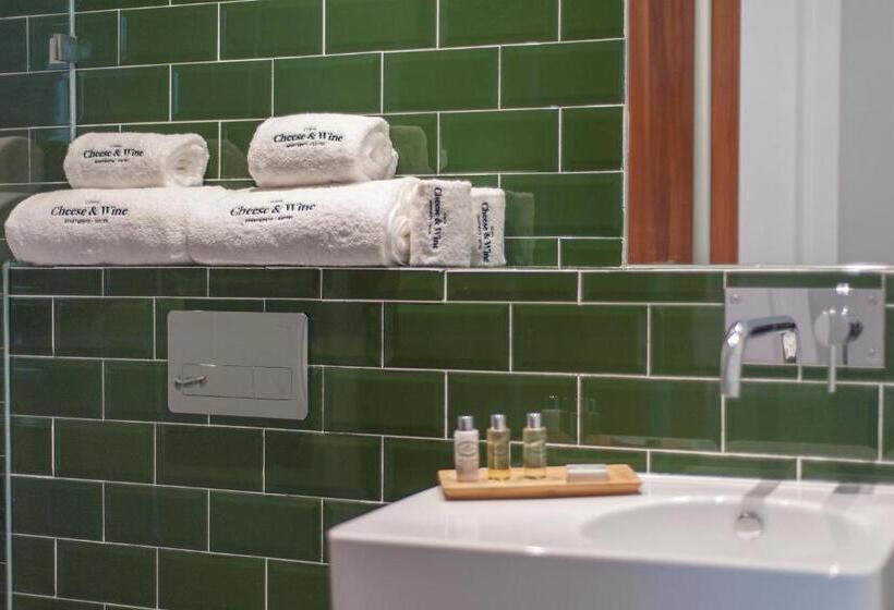 اتاق لوکس, Lisbon Cheese & Wine Suites