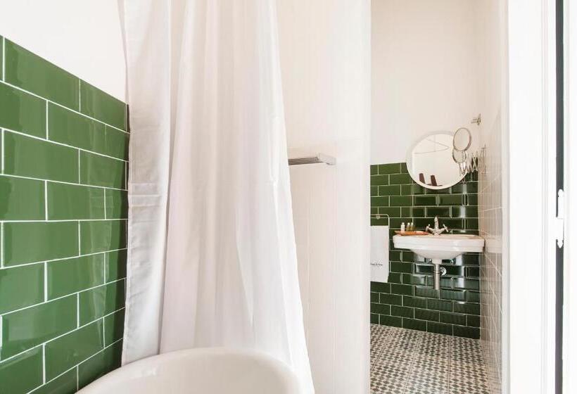 اتاق راحتی, Lisbon Cheese & Wine Suites