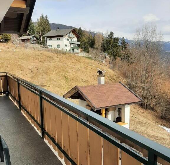 اتاق استاندارد چهار تخته, Fn & Company