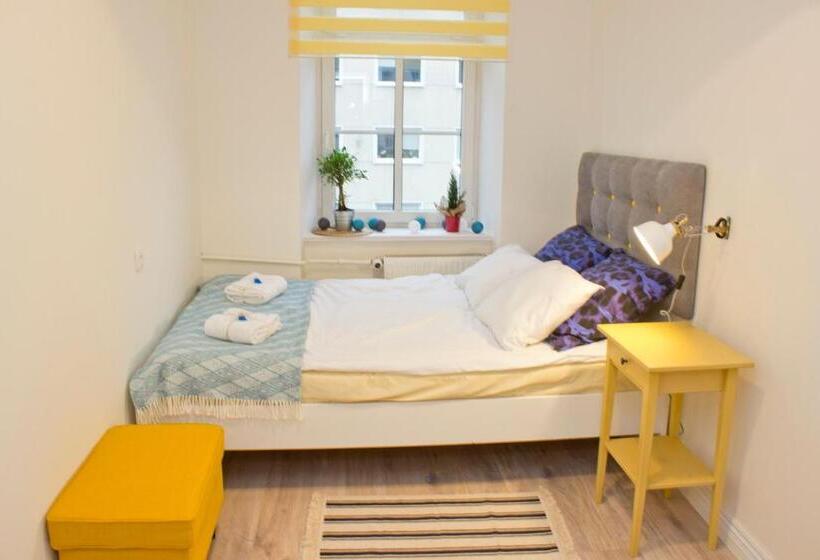 غرفة إقتصادية, Chillout Hostel