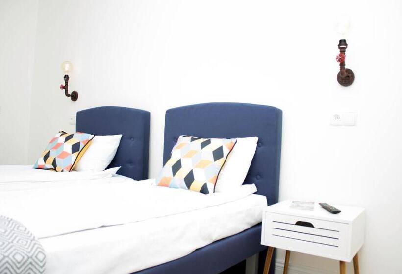 غرفة سوبيريور, Chillout Hostel