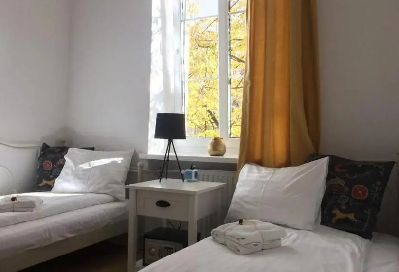バス共有のスタンダードルーム, Chillout Hostel