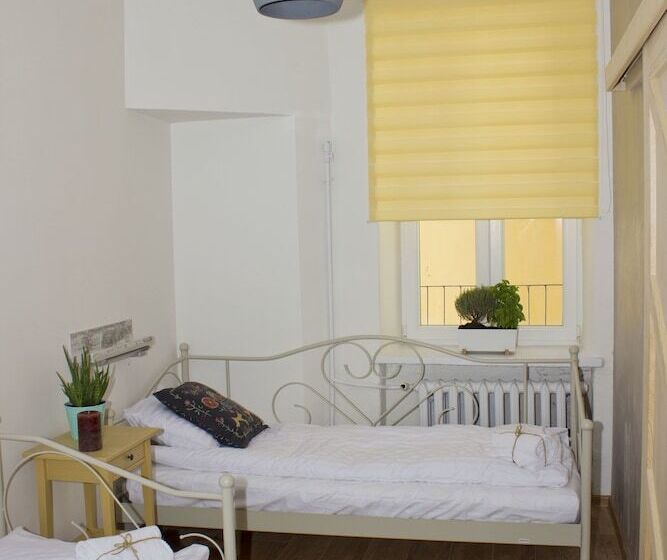 标准间, Chillout Hostel