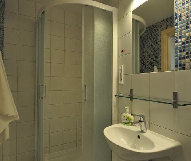 اتاق استاندارد, Hostel Grande Sopotiera