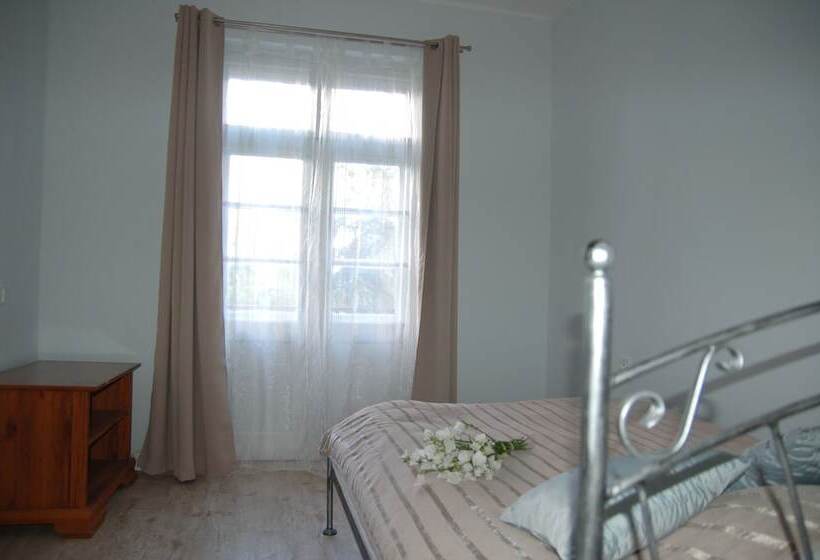 اتاق استاندارد, Hostel Grande Sopotiera