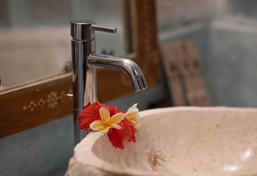 Quarto Familiar, La Joya Balangan Resort