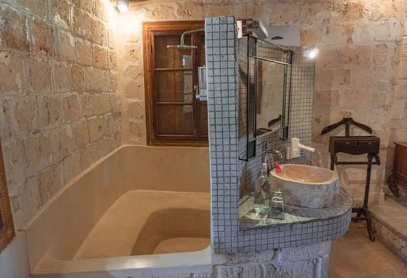 ویلای 1 خوابه, La Joya Balangan Resort