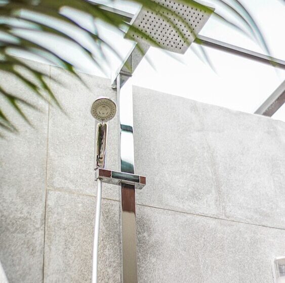 ‫فيلا غرفة نوم واحدة, La Joya Balangan Resort