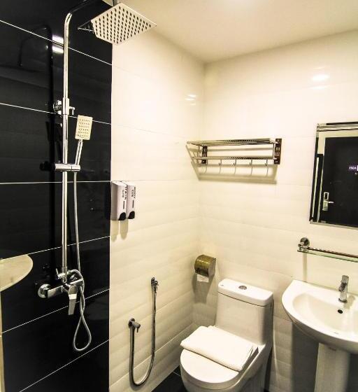 اتاق لوکس, Lavender Senawang