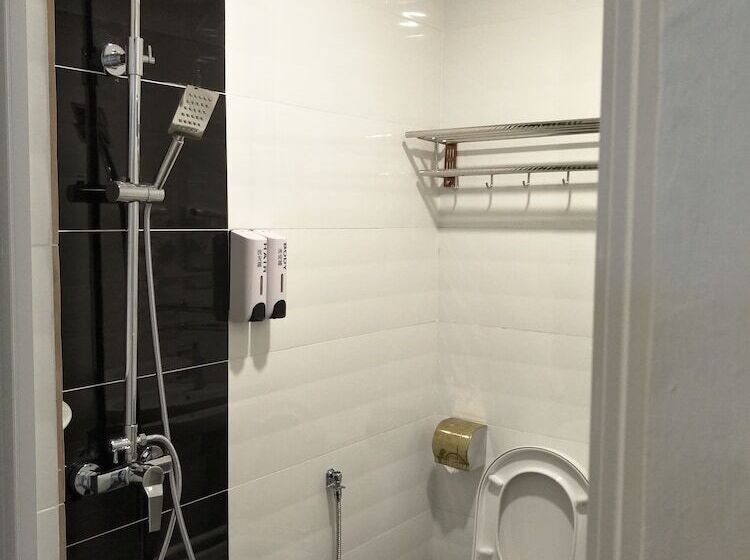 اتاق لوکس یک تخته, Lavender Senawang