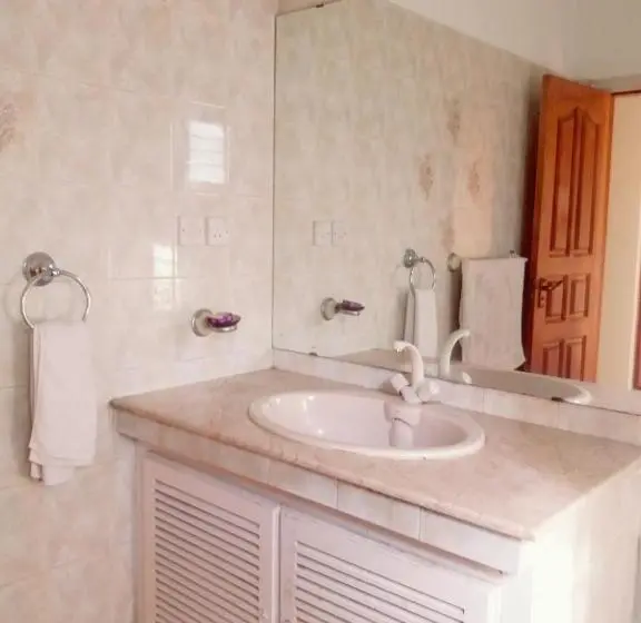 اتاق لوکس, Delano Guest House