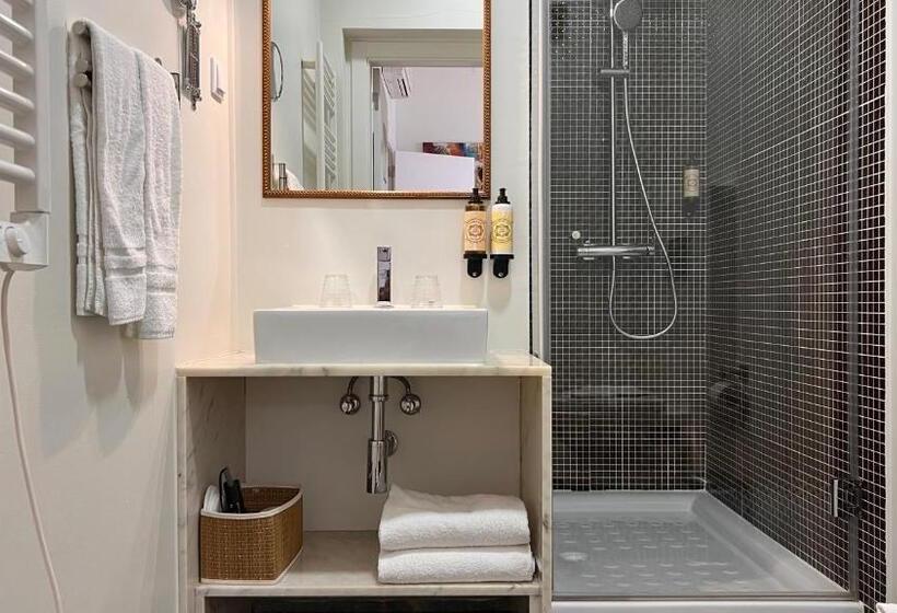 Quarto superior, Tesouro Da Baixa By Shiadu