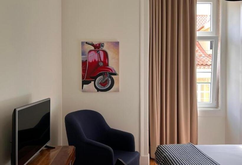 Quarto Familiar, Tesouro Da Baixa By Shiadu