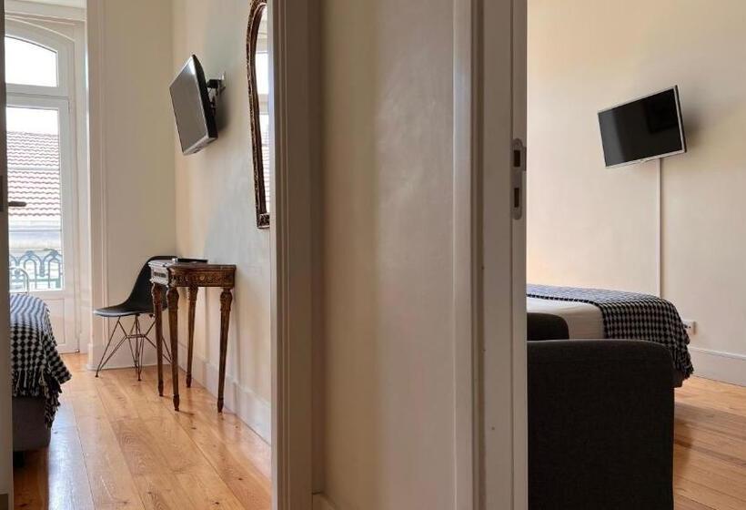 Quarto Familiar, Tesouro Da Baixa By Shiadu