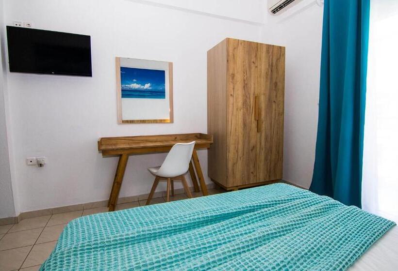 جناح جونيور, Philoxenia Earia