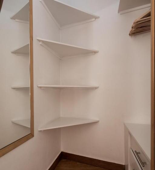 اتاق استاندارد, Acropolis Exclusive Residences