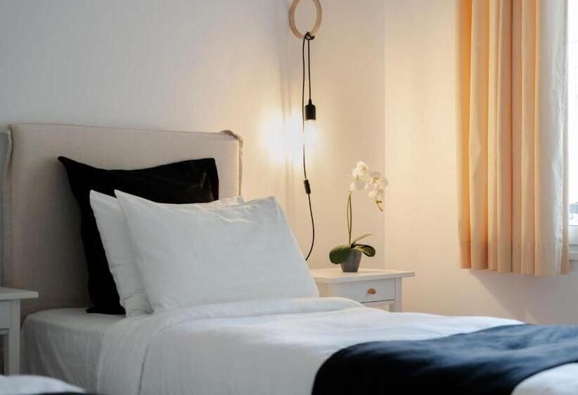 آپارتمان 3 خوابه, Acropolis Exclusive Residences