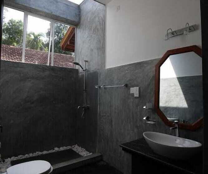 اتاق لوکس, Mary's Palm Garden